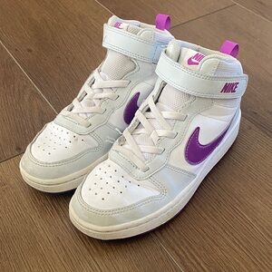 Nike Kids High-Top Sneakers - White and Purple Accents